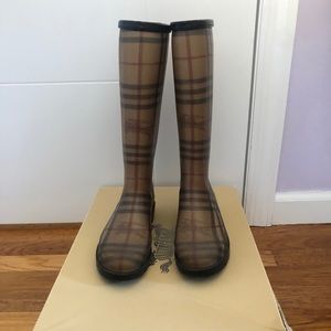 Burberry Rainboots